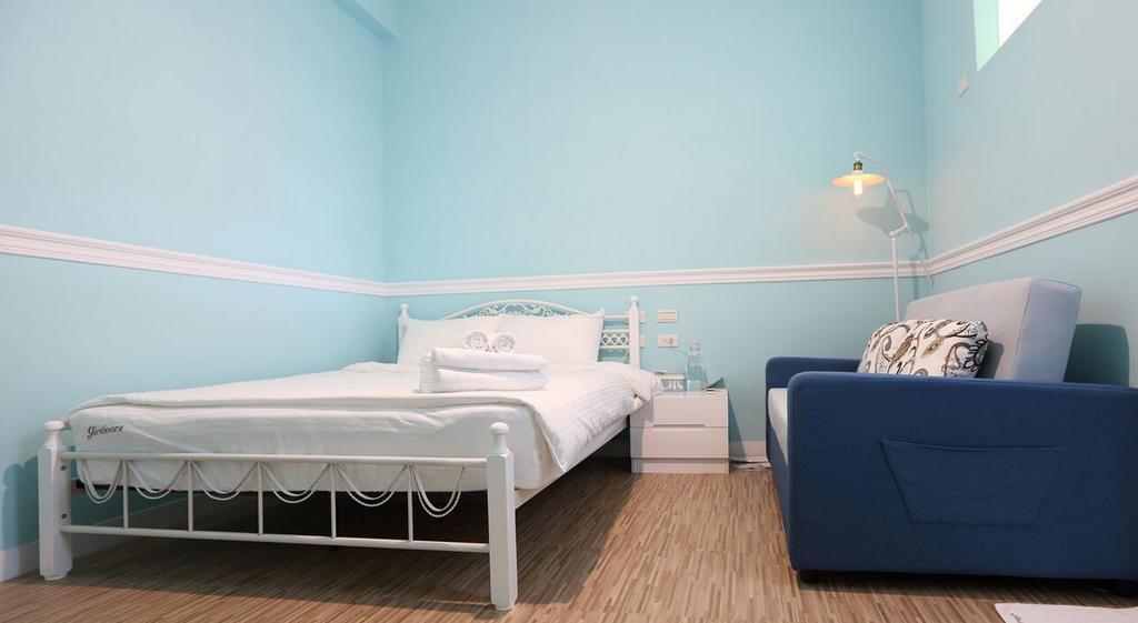 Kaohsiung Giethoorn Apartment Bagian luar foto