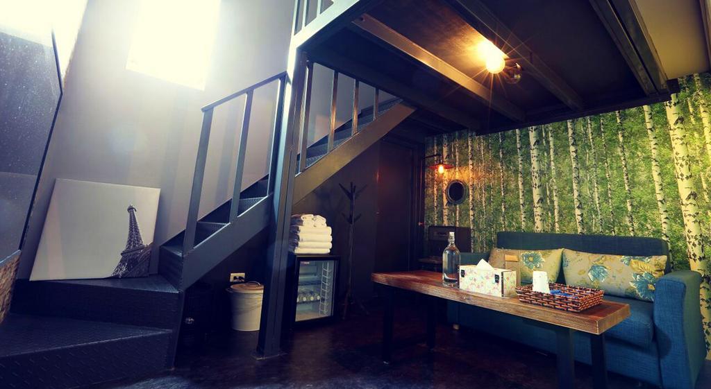 Kaohsiung Giethoorn Apartment Bagian luar foto